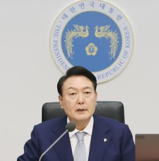 S.Korean Prez names new envoys to China, Japan, Russia, UN | S.Korean Prez names new envoys to China, Japan, Russia, UN