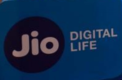 Jio Platforms receives subscription amount of Rs 33,737 cr from Google | Jio Platforms receives subscription amount of Rs 33,737 cr from Google Jio Platforms receives subscription amount of Rs 33,737 cr from Google | Jio Platforms receives subscription amount of Rs 33,737 cr from Google