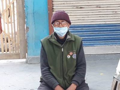 Ready to sacrifice ourselves for the country, say porters in Ladakh (Spl Ground Report From Leh) | Ready to sacrifice ourselves for the country, say porters in Ladakh (Spl Ground Report From Leh)