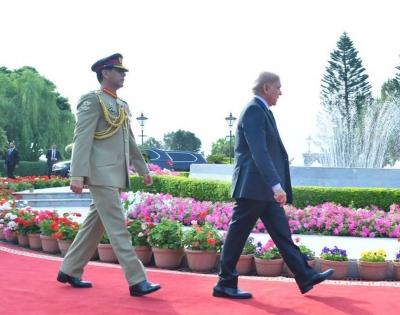 Rough road for Pak PM as his govt presents fiscal budget | Rough road for Pak PM as his govt presents fiscal budget Rough road for Pak PM as his govt presents fiscal budget | Rough road for Pak PM as his govt presents fiscal budget