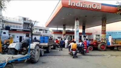 Petrol, diesel prices raised again | Petrol, diesel prices raised again