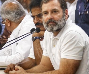 Oppn rallies behind Rahul, clears first hurdle on road to unity | Oppn rallies behind Rahul, clears first hurdle on road to unity