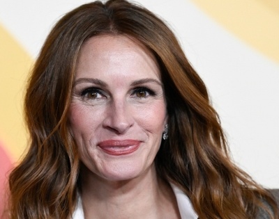 Julia Roberts: Martin Luther King Jr and his wife paid hospital bill for my birth | Julia Roberts: Martin Luther King Jr and his wife paid hospital bill for my birth