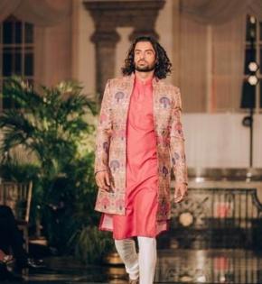 Mayyur Girotra headlined the first ever South Asian New York Fashion Week | Mayyur Girotra headlined the first ever South Asian New York Fashion Week