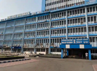 Bengal school job case: CBI seizes sack full of documents from state Education Department | Bengal school job case: CBI seizes sack full of documents from state Education Department Bengal school job case: CBI seizes sack full of documents from state Education Department | Bengal school job case: CBI seizes sack full of documents from state Education Department