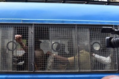 Cops keep Pujari's lawyer away at interrogation: Source | Cops keep Pujari's lawyer away at interrogation: Source Cops keep Pujari's lawyer away at interrogation: Source | Cops keep Pujari's lawyer away at interrogation: Source