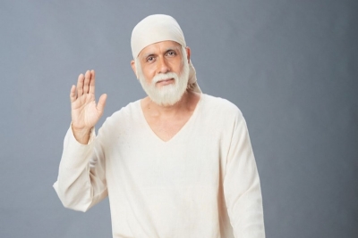 Tushar Dalvi channels his inner 'Sai Baba' | Tushar Dalvi channels his inner 'Sai Baba'