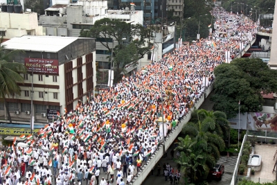 Karnataka Congress' 'mega' Freedom March sends 'strong' message to BJP | Karnataka Congress' 'mega' Freedom March sends 'strong' message to BJP Karnataka Congress' 'mega' Freedom March sends 'strong' message to BJP | Karnataka Congress' 'mega' Freedom March sends 'strong' message to BJP