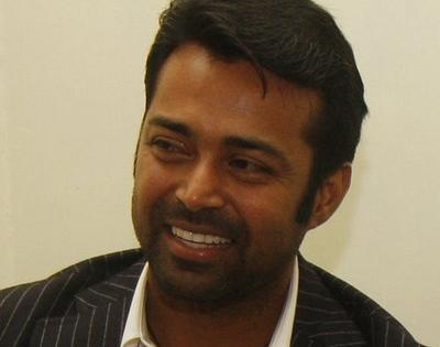 Leander Paes joins Trinamool in Mamata's presence in poll-bound Goa | Leander Paes joins Trinamool in Mamata's presence in poll-bound Goa