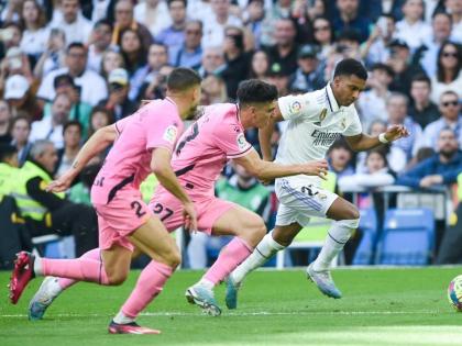 Real Madrid beat Cadiz to move top in La Liga | Real Madrid beat Cadiz to move top in La Liga Real Madrid beat Cadiz to move top in La Liga | Real Madrid beat Cadiz to move top in La Liga