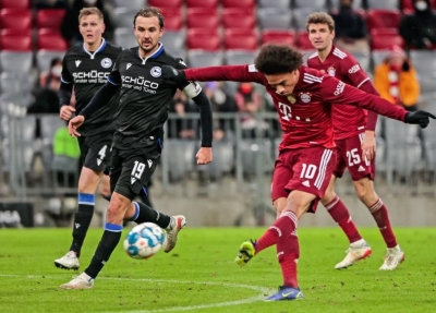 Bayern down Bielefeld to stay atop in Bundesliga | Bayern down Bielefeld to stay atop in Bundesliga