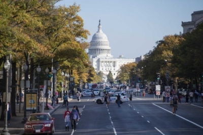 Congress defiantly resumes ratifying Biden's victory after violence | Congress defiantly resumes ratifying Biden's victory after violence