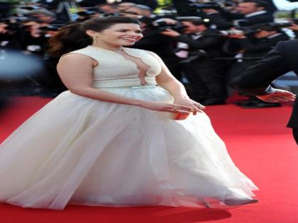 America Ferrera reflects on being seen as 'Hollywood's version of imperfect' amid 'Ugly Betty' | America Ferrera reflects on being seen as 'Hollywood's version of imperfect' amid 'Ugly Betty' America Ferrera reflects on being seen as 'Hollywood's version of imperfect' amid 'Ugly Betty' | America Ferrera reflects on being seen as 'Hollywood's version of imperfect' amid 'Ugly Betty'