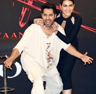Kriti pens a heartfelt note for Varun, team 'Bhediya' | Kriti pens a heartfelt note for Varun, team 'Bhediya' Kriti pens a heartfelt note for Varun, team 'Bhediya' | Kriti pens a heartfelt note for Varun, team 'Bhediya'