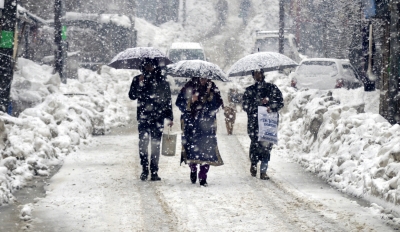 Kashmir shivers, Ladakh freezes, Jammu celebrates end of harsh winter | Kashmir shivers, Ladakh freezes, Jammu celebrates end of harsh winter