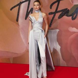 Gigi Hadid, Zayn Malik to be parents soon | Gigi Hadid, Zayn Malik to be parents soon Gigi Hadid, Zayn Malik to be parents soon | Gigi Hadid, Zayn Malik to be parents soon