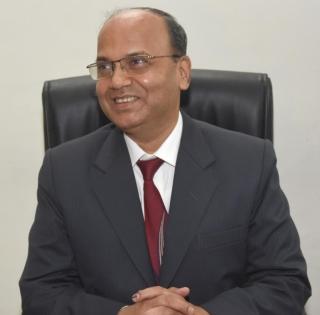 Karnataka allows more businesses to reopen from Friday | Karnataka allows more businesses to reopen from Friday Karnataka allows more businesses to reopen from Friday | Karnataka allows more businesses to reopen from Friday