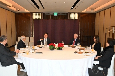 S.Korean Prez-elect meets Mike Pence in Seoul | S.Korean Prez-elect meets Mike Pence in Seoul
