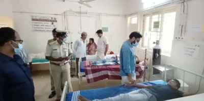Karnataka: Dead snakelet found in hostel's breakfast, 56 students ill | Karnataka: Dead snakelet found in hostel's breakfast, 56 students ill Karnataka: Dead snakelet found in hostel's breakfast, 56 students ill | Karnataka: Dead snakelet found in hostel's breakfast, 56 students ill