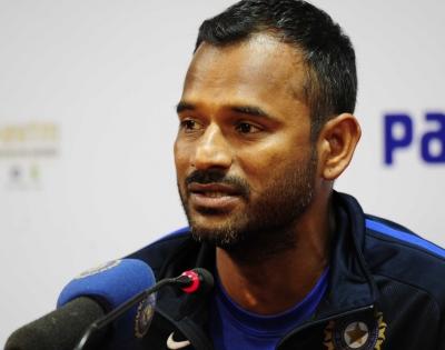 Fielding coach Sridhar's fitness tips from home for Team India | Fielding coach Sridhar's fitness tips from home for Team India