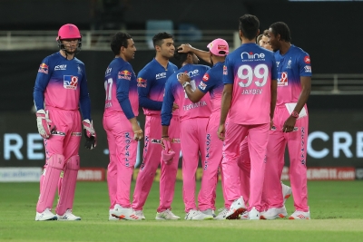 IPL 2021: Rajasthan Royals try to change batters, stopped by umpires | IPL 2021: Rajasthan Royals try to change batters, stopped by umpires