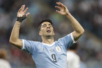 Suarez named in Uruguay squad for World Cup qualifiers | Suarez named in Uruguay squad for World Cup qualifiers