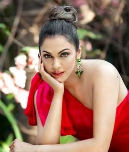 Isha Koppikar makes self love a priority this Valentine's day | Isha Koppikar makes self love a priority this Valentine's day