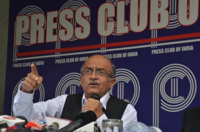 Ahead of contempt hearing, Bhushan challenges validity of 'criminal contempt' | Ahead of contempt hearing, Bhushan challenges validity of 'criminal contempt'