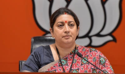 A party which got less votes than NOTA in UP, claiming a wave in its favour: Smriti on AAP | A party which got less votes than NOTA in UP, claiming a wave in its favour: Smriti on AAP A party which got less votes than NOTA in UP, claiming a wave in its favour: Smriti on AAP | A party which got less votes than NOTA in UP, claiming a wave in its favour: Smriti on AAP