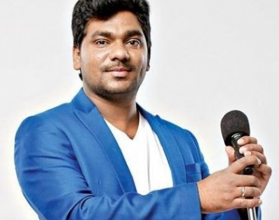 Zakir Khan to feature with Amit Tandon on special episode of 'Goodnight India' | Zakir Khan to feature with Amit Tandon on special episode of 'Goodnight India'