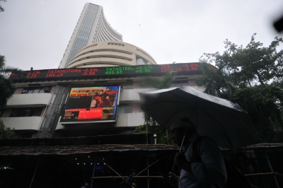 New high: Sensex crosses 43,700 mark; auto stocks shine | New high: Sensex crosses 43,700 mark; auto stocks shine New high: Sensex crosses 43,700 mark; auto stocks shine | New high: Sensex crosses 43,700 mark; auto stocks shine
