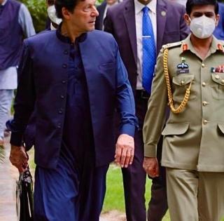Imran to launch 'mega CPEC City' project on Nov 18 | Imran to launch 'mega CPEC City' project on Nov 18 Imran to launch 'mega CPEC City' project on Nov 18 | Imran to launch 'mega CPEC City' project on Nov 18