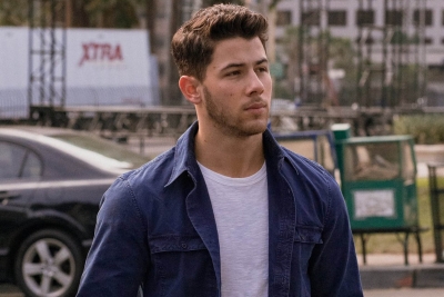 Nick Jonas loves samosa but is 'more of a paneer guy' | Nick Jonas loves samosa but is 'more of a paneer guy'