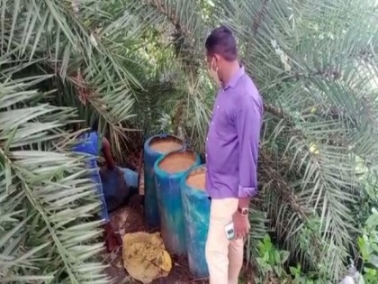 3,000 litres of jaggery wash destroyed, 50 litres of country liquor seized in Andhra's East Godavari | 3,000 litres of jaggery wash destroyed, 50 litres of country liquor seized in Andhra's East Godavari