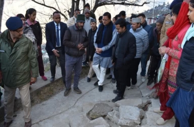 CM Dhami to camp overnight in Joshimath, review relief works | CM Dhami to camp overnight in Joshimath, review relief works