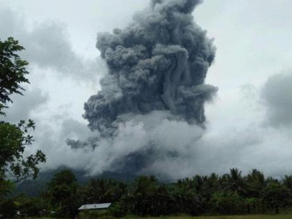 Indonesia's Karangetang volcano erupts, people warned to stay away | Indonesia's Karangetang volcano erupts, people warned to stay away