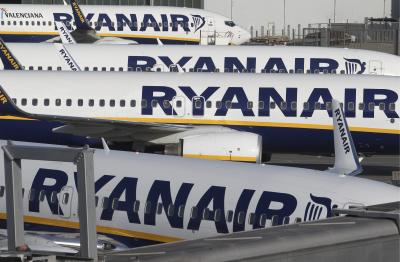 Irish airline boss slammed for Muslim profiling comments | Irish airline boss slammed for Muslim profiling comments Irish airline boss slammed for Muslim profiling comments | Irish airline boss slammed for Muslim profiling comments