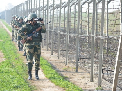 Army foils infiltration bid on LoC in J&K, captures two | Army foils infiltration bid on LoC in J&K, captures two