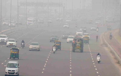 Ahead of Diwali, Delhi's air quality dips to 'poor' category | Ahead of Diwali, Delhi's air quality dips to 'poor' category