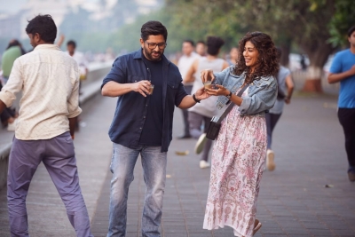 Director Nupur Asthana offers a sip of 'Cutting Chai' in 'Modern Love: Mumbai' | Director Nupur Asthana offers a sip of 'Cutting Chai' in 'Modern Love: Mumbai'