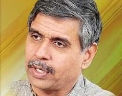 Sandeep Dikshit files complaint against Kejriwal | Sandeep Dikshit files complaint against Kejriwal
