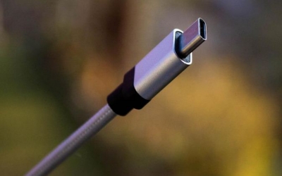 iPod inventor says Apple should move iPhone to USB-C | iPod inventor says Apple should move iPhone to USB-C