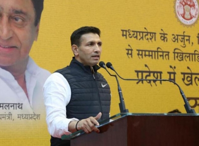 MP: Congress MLA in trouble for 'morphing' PM's photo | MP: Congress MLA in trouble for 'morphing' PM's photo MP: Congress MLA in trouble for 'morphing' PM's photo | MP: Congress MLA in trouble for 'morphing' PM's photo