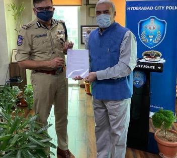 Nizam's kin seek FIR against grandson, his ex-wife | Nizam's kin seek FIR against grandson, his ex-wife Nizam's kin seek FIR against grandson, his ex-wife | Nizam's kin seek FIR against grandson, his ex-wife