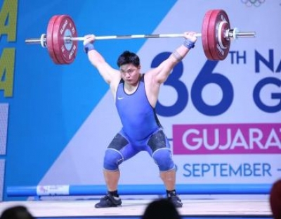 National Games: Tired of getting beaten up in boxing, 96kg gold winner Sambo Lapung took to weightlifting | National Games: Tired of getting beaten up in boxing, 96kg gold winner Sambo Lapung took to weightlifting