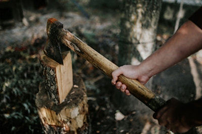 Axe-wielding Indian-origin man charged with assault in Singapore | Axe-wielding Indian-origin man charged with assault in Singapore