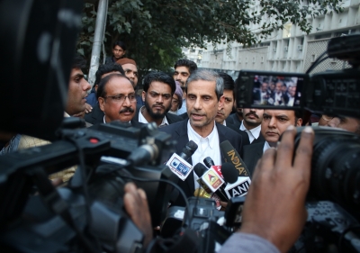 Lawyer Mehmood Paracha's office raided, going by the book, say cops | Lawyer Mehmood Paracha's office raided, going by the book, say cops Lawyer Mehmood Paracha's office raided, going by the book, say cops | Lawyer Mehmood Paracha's office raided, going by the book, say cops