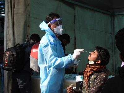 Delhi sees Covid cases cross 1,000 mark, 2 fresh deaths | Delhi sees Covid cases cross 1,000 mark, 2 fresh deaths Delhi sees Covid cases cross 1,000 mark, 2 fresh deaths | Delhi sees Covid cases cross 1,000 mark, 2 fresh deaths