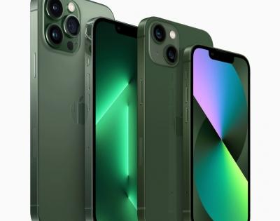 iOS 15.4 set to release next week with new green iPhones | iOS 15.4 set to release next week with new green iPhones