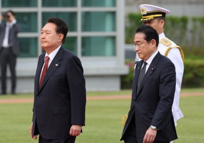 S.Korean Prez holds summit with Japan PM in full resumption of 'shuttle diplomacy' | S.Korean Prez holds summit with Japan PM in full resumption of 'shuttle diplomacy'